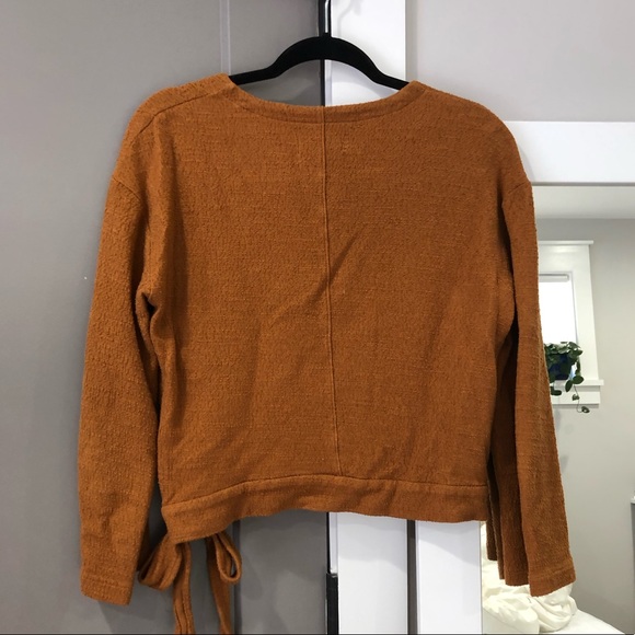 Madewell texture and thread wrap top size small - Picture 3 of 3